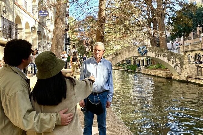 Walking Tour Along the San Antonio Riverwalk And Around Downtown - San Antonio Riverwalk and Downtown