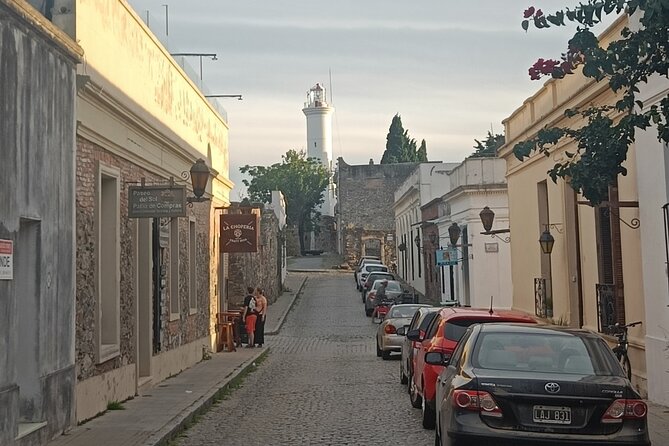 Walking Tour Around Colonia Del Sacramento Old Town - Faro De Colonia Del Sacramento