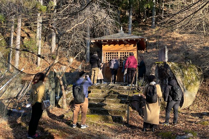 Walking Tour at Akagane Roads in Midori City - History and Significance