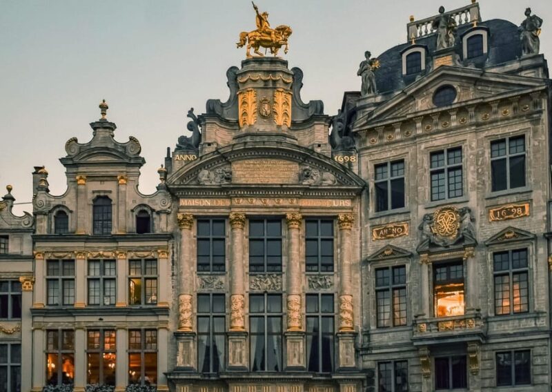 Walking Tour Brussels With Your Own Ai-Guide on Your Mobile - Key Points