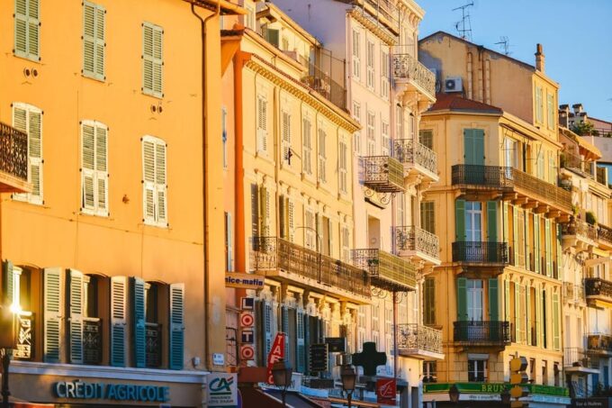 Walking Tour Cannes, Local Produce Tasting and Iles De Lérins (5h) - Transportation and Accessibility