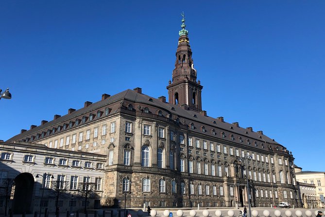 Walking Tour - Copenhagen Old Town & Tivoli Park Included - Guided Experience
