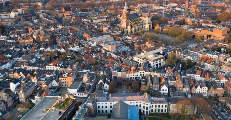 Walking Tour Den Bosch With Your Own Ai-Guide on Your Mobile - Tour Features