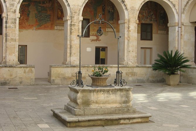 Walking Tour Galatina, Outstanding, Mind-Blowing Giottesque Frescoes in Puglia - Local Guides Insights and Expertise
