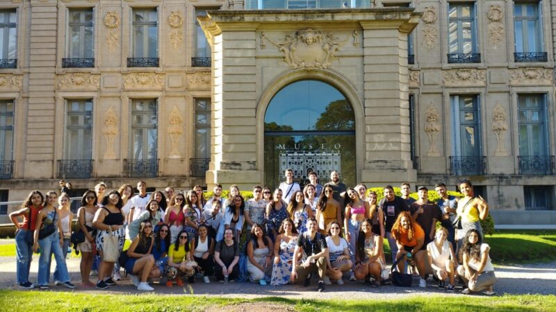 Walking Tour / Guided Visit (Nueva Córdoba Neighborhood) - Showcasing French Academicist Style