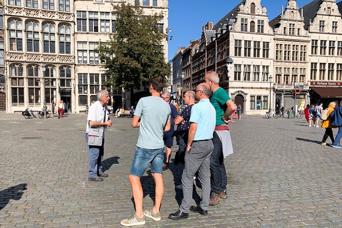 Walking Tour: Highlights of Antwerp - Atmospheric Alleyway