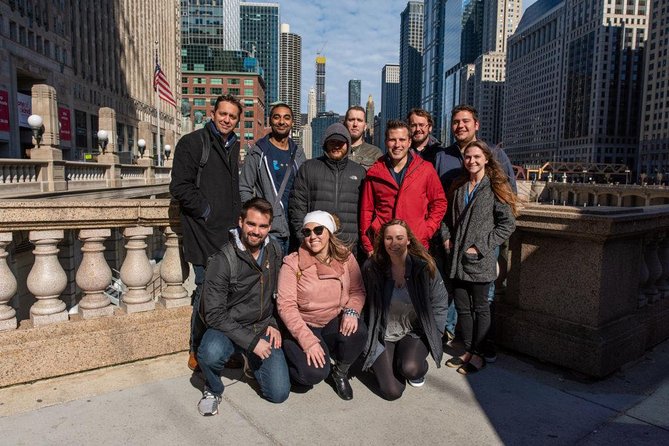 Walking Tour: Historic Chicago Pubs in River North and the Loop - Exploring the Loop