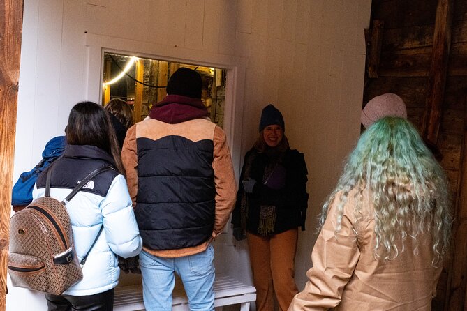 Walking Tour in Bergen of the Past and Present - Experiencing Local Expertise