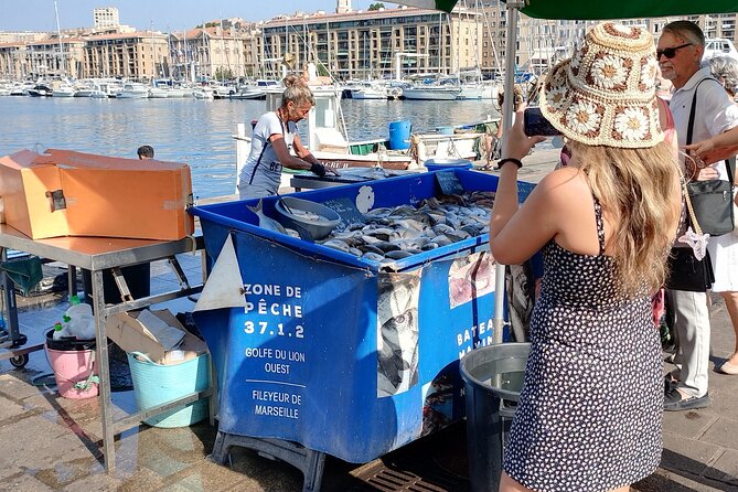 Walking Tour in Marseille With Local Experiences - Meeting Location