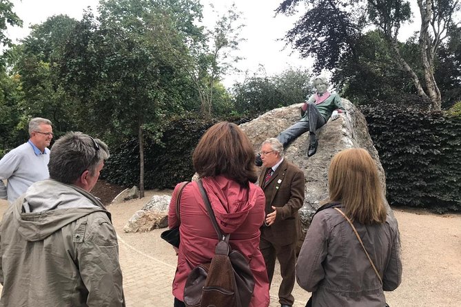 Walking Tour in Merrion Square Park With a Pint of Guinness Dublin Rogues Tour - Reviews and Feedback