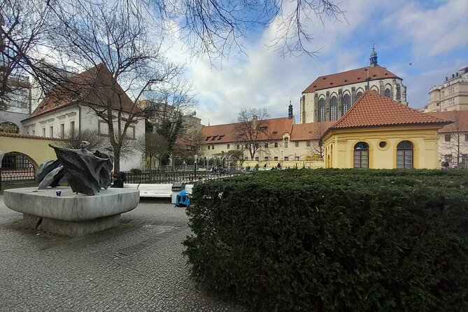 Walking Tour in Prague With Local Historian - Personalized Experience