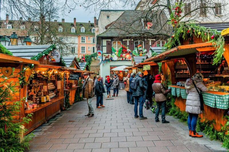 Walking Tour in Strasbourg With Tastings and Stories - Taking in the Citys Culture and History