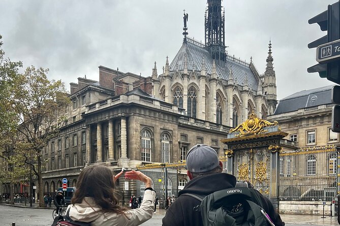Walking-tour in the Heart of Paris + Tickets for Paris Catacombs - Meeting Point and Start Time
