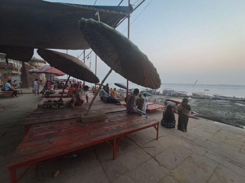 Walking Tour in the Southern Part of Varanasi - Experience Features
