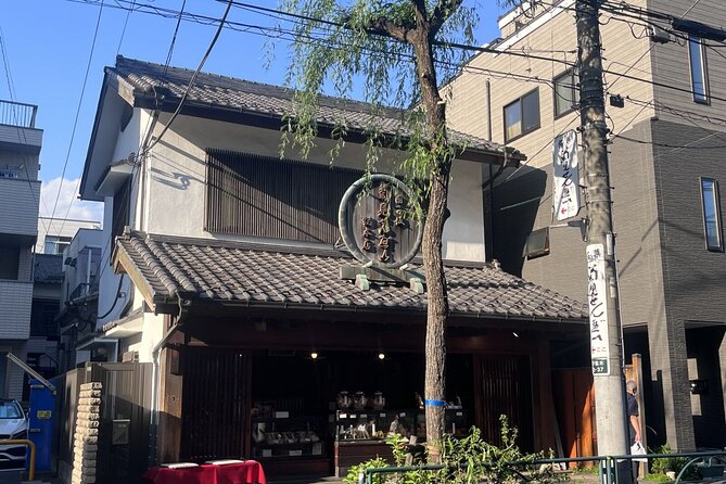 Walking Tour in Yanaka Nezu and Sendagi: Tea Ceremony & Old Tokyo - Tea Ceremony Experience