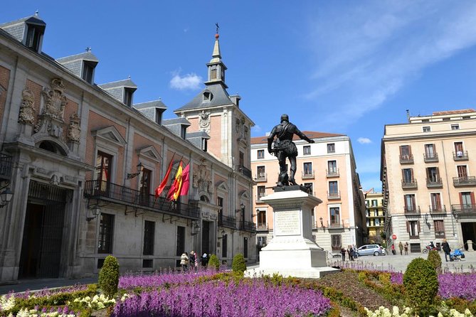 Walking Tour Madrid Old Town: Secret Spots and Hidden Gems - Guided Tour Logistics and Details