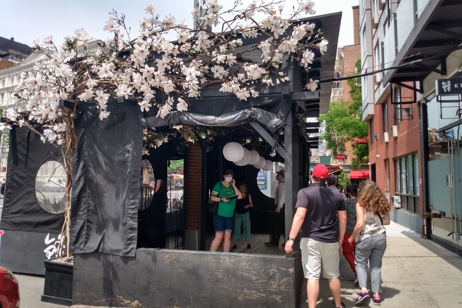 Walking Tour of 1970s Music Venues of the East Village - Reflecting on the East Villages Legacy