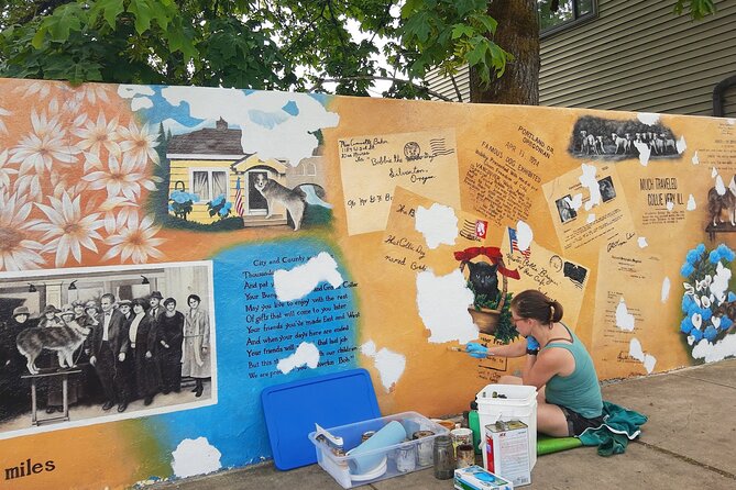 Walking Tour of Beautiful Silverton Murals - Accessibility and Tour Details