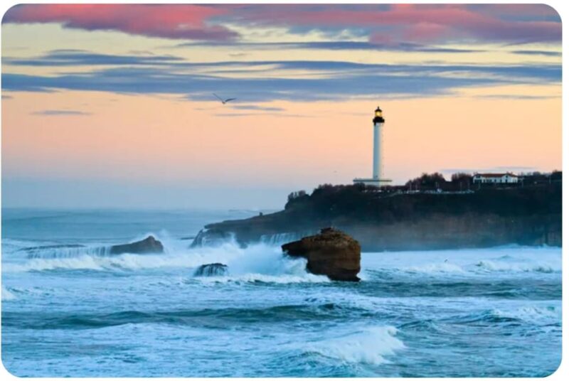 Walking Tour of Biarritz History and Curiosities - Casinos and Fashion Legacy