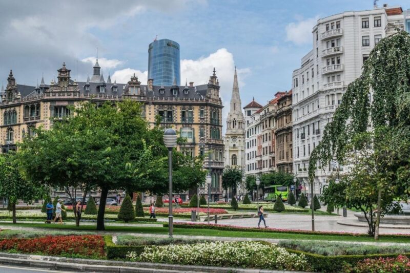 Walking Tour of Bilbao With Pintxo and Drink - Tour Itinerary