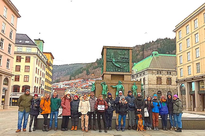Walking Tour of Central Bergen - Participation Details
