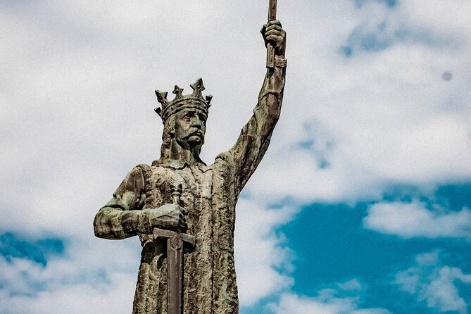 Walking Tour of Chisinau With Local Guide - Key Points