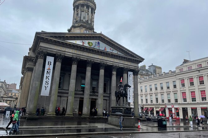 Walking Tour of Glasgow - Exploring Glasgows Landmarks