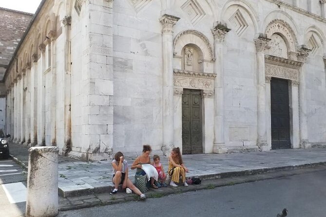 Walking Tour of Lucca and Its Walls - Exploring the Renaissance Walls