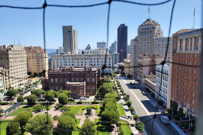 Walking Tour of Nob Hill - Cable Cars, Luxury Hotels, French-Gothic Cathedral - Exploring Nuitono Cathedral