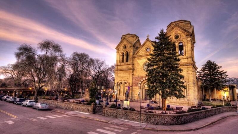 Walking Tour of Santa Fe's Most Beautiful and Historic Sites - Itinerary Highlights