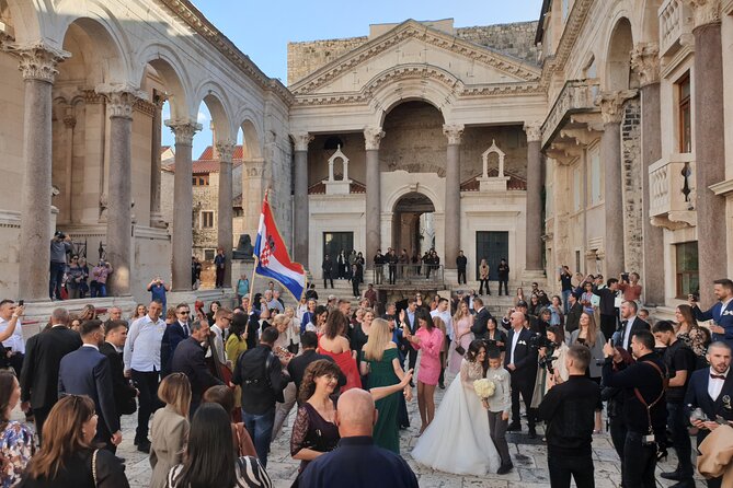 Walking Tour of Split and Diocletians Palace - Tour Guides Knowledge and Expertise
