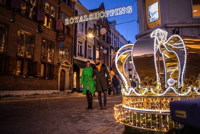 Walking Tour of the Hague With Royal Christmas Fair - Exploring the Royal Christmas Fair