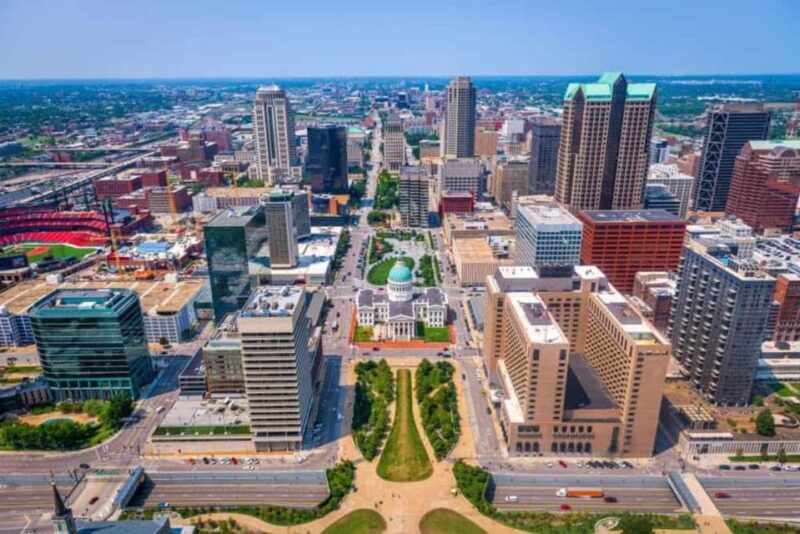 Walking Tour of the Saint Louis Fascinating History - Gateway Arch and Guided Tour