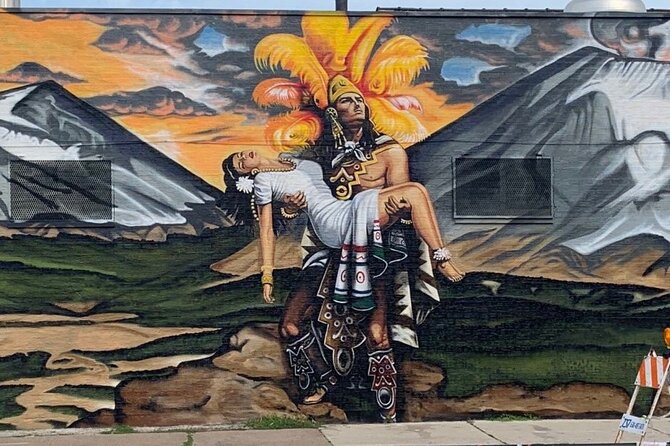 Walking Tour: Pilsen Chicago - Creativity & Community - Connecting With the Community Activists