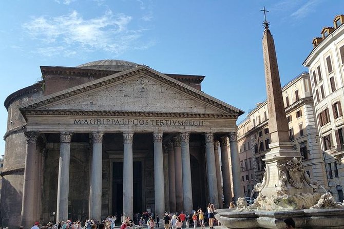 Walking Tour: Spanish Step,Trevi Fountain, Pantheon,Navona Square - Positive Guest Reviews