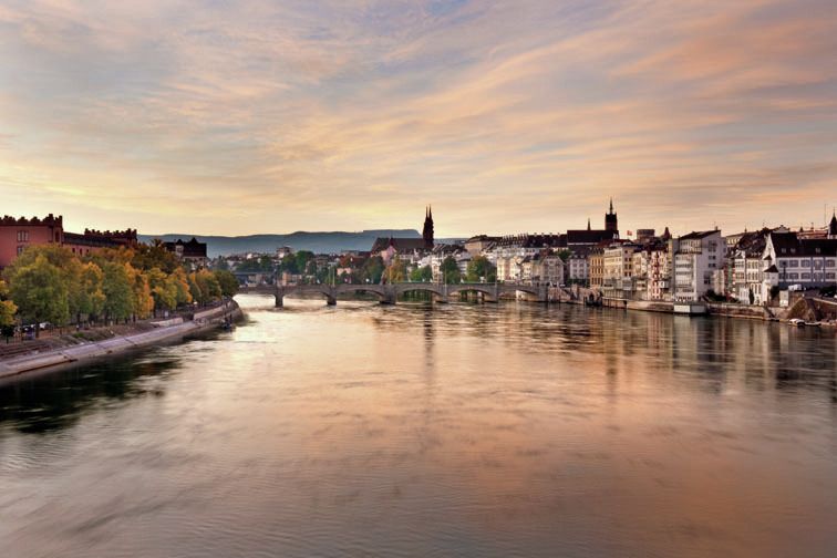 Walking Tour Through Basel Old Town - Tinguely Fountain and Cathedral Hill