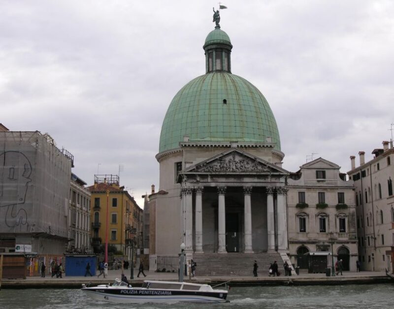 Walking Tour to Uncover the Hidden Venice - Key Points