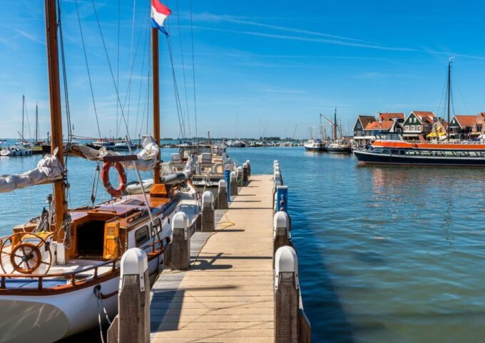 Walking Tour Volendam With Your Own Ai-Guide on Your Mobile - Frequently Asked Questions