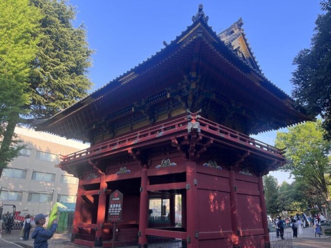 Walking Tour: Yanaka,Nezu& Sendagi: Tea Ceremony & Old Tokyo - Nezu-jinja Shrine