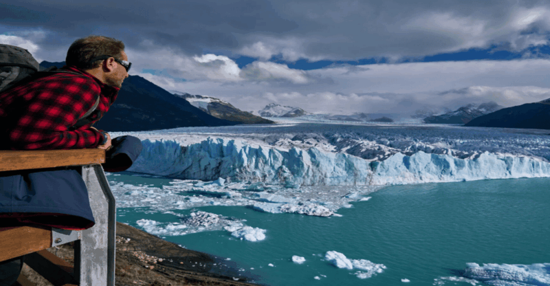 Walkways in Perito Moreno - Guided Tour Experience