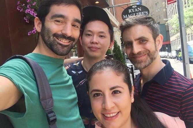 Wall Street Tour: The Rise of New York - About the Operator