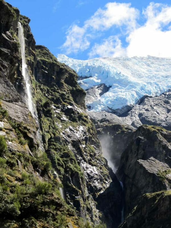 Wanaka: Rob Roy Glacier Guided Hike with Lunch - Authenticity and Value