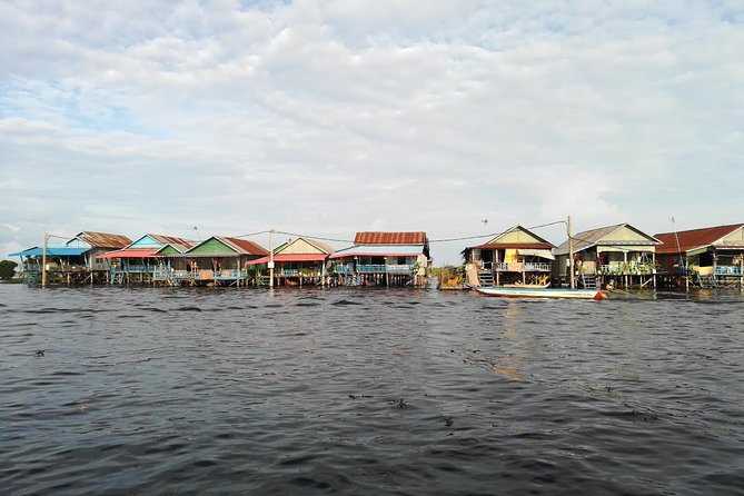 War Museum, Killing Field and Floating Village ( Kampong Phluk) - Navigating Siem Reaps Transportation Options