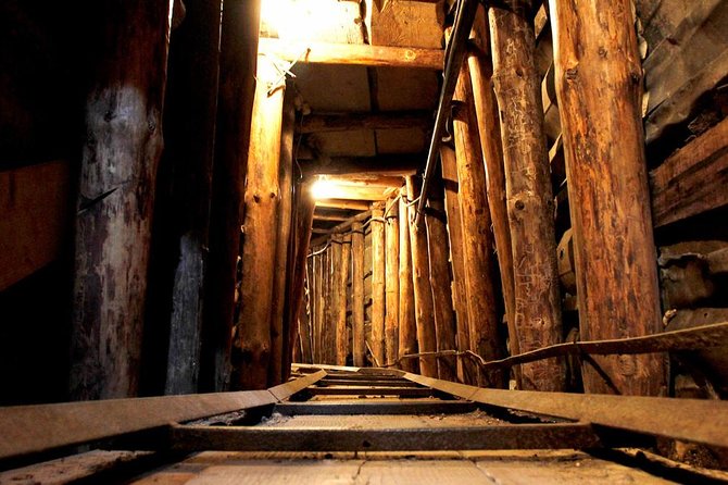 War Tour in Sarajevo - Key Points