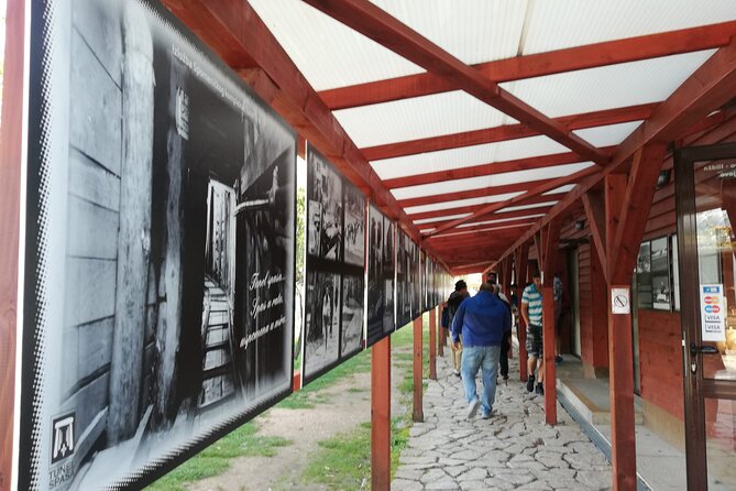 War Tunnel Tour in Sarajevo - Tour Format and Details