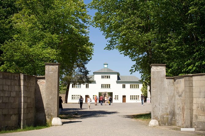 Warnemuende Shore Excursion: Private Sachsenhausen Memorial and Berlin Tour - Sightseeing Tour in Berlin