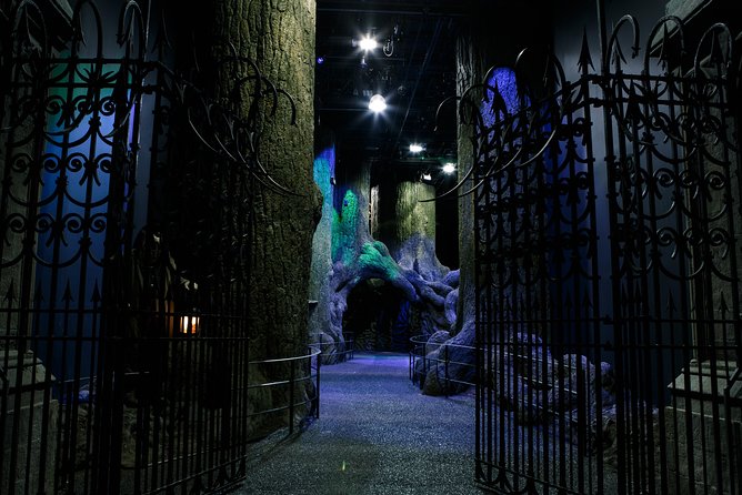 Warner Bros Studio Tour London - the Making of Harry Potter With Hotel Pick-Up - Admission Tickets Provided