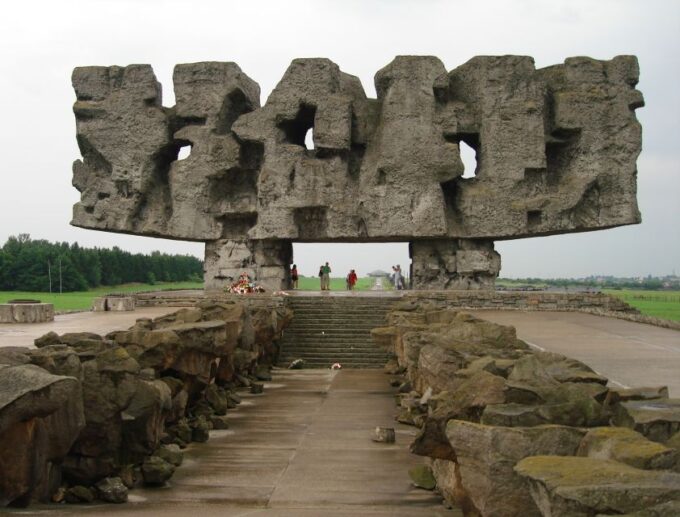Warsaw: 12-Hour Guided Private Tour to Majdanek and Lublin - Lublin Exploration