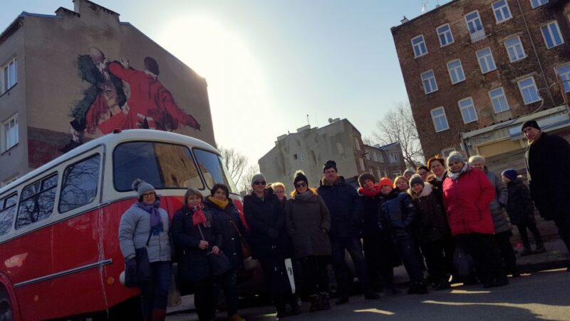 Warsaw: 2.5-Hour Dark Side - Praga District by a Retro Bus - Customer Feedback