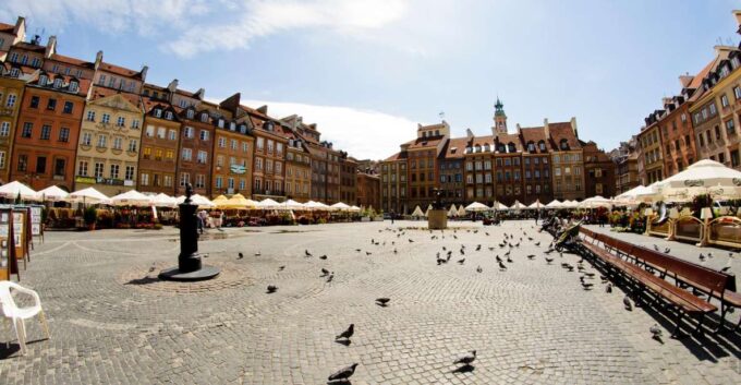 Warsaw: 2-Hour Guided Old Town Walking Tour - Warsaw Old Town Exploration